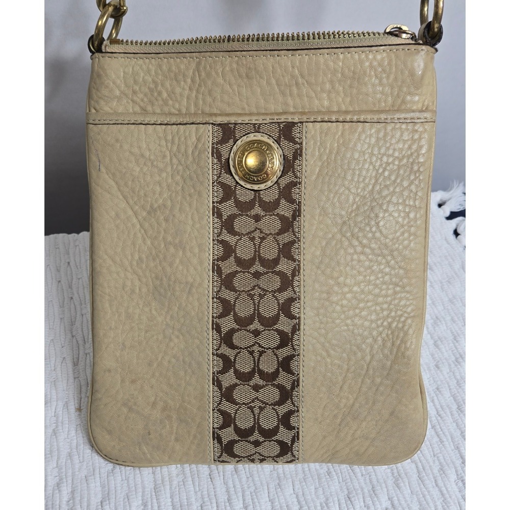 Coach Hampton Tan Pebbled Leather Crossbody Bag Purse L0693-10796